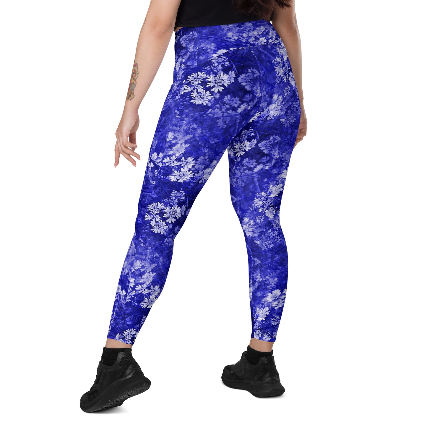 Blue Blossoms Crossover Leggings With Pockets