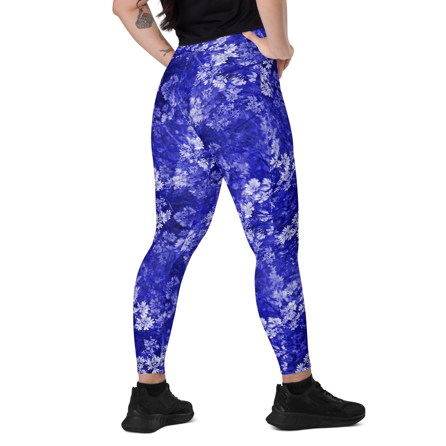 Blue Blossoms Crossover Leggings With Pockets